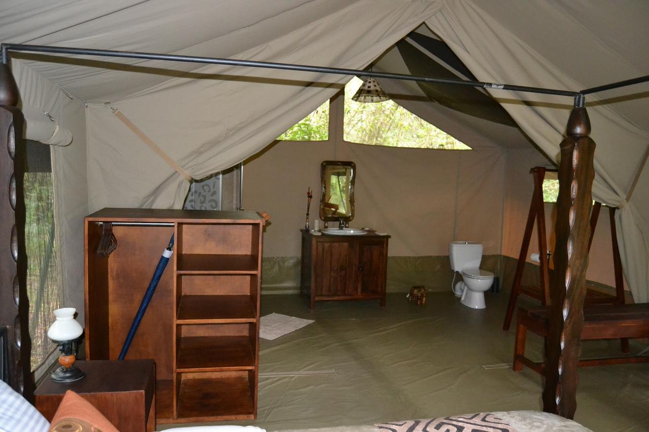 Wilderness Seekers Ltd Trading As Mara River Camp Vila Aitong Exterior foto