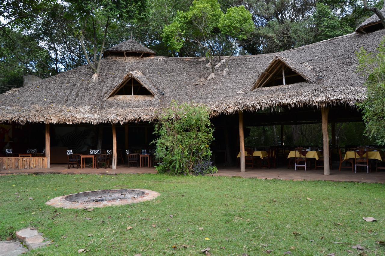 Wilderness Seekers Ltd Trading As Mara River Camp Vila Aitong Exterior foto