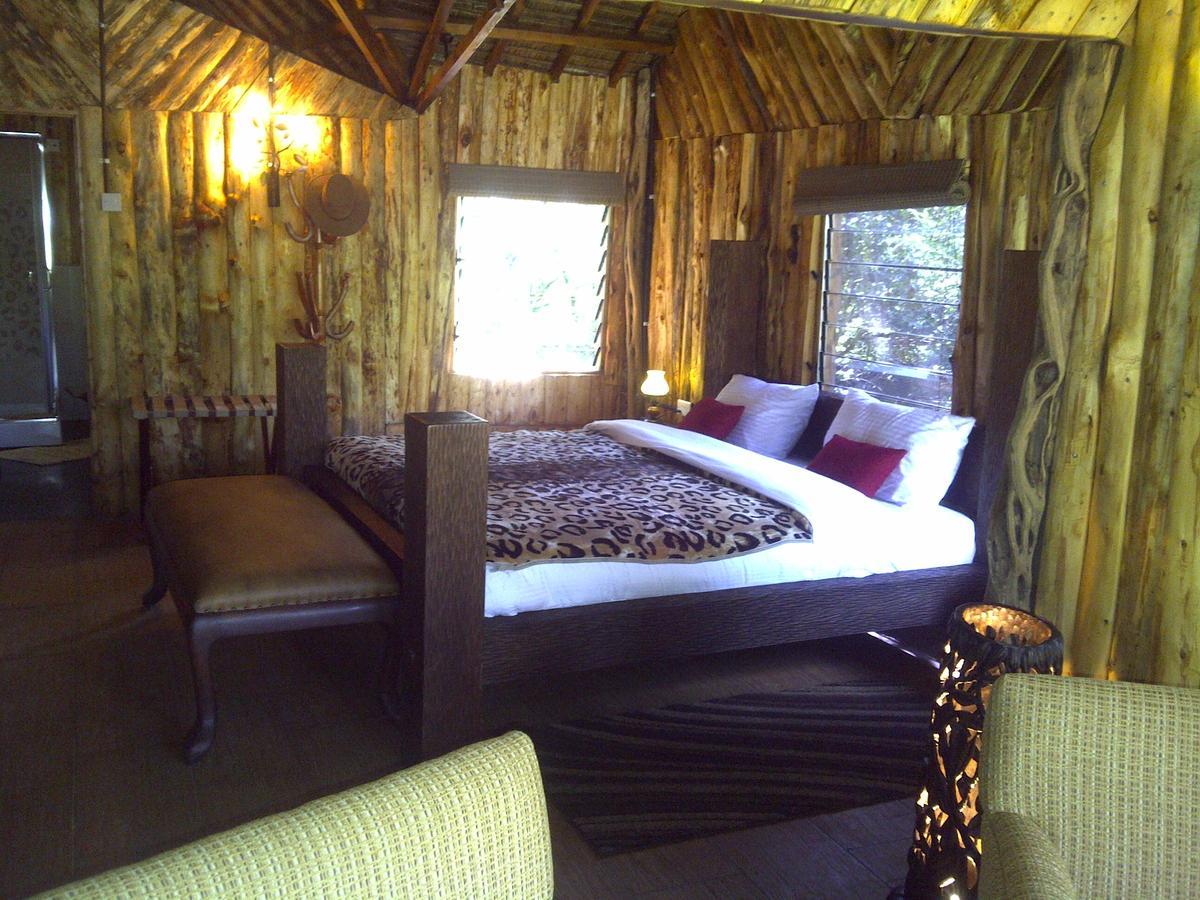 Wilderness Seekers Ltd Trading As Mara River Camp Vila Aitong Exterior foto